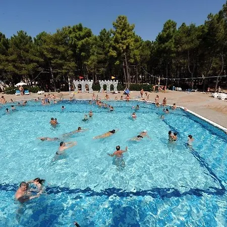 Holiday park Mobile Homes Zaton Vacanceselect
