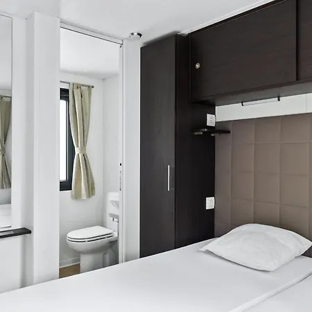 Mobile Homes Zaton Vacanceselect 4*