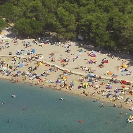 Mobile Homes Zaton Vacanceselect نين