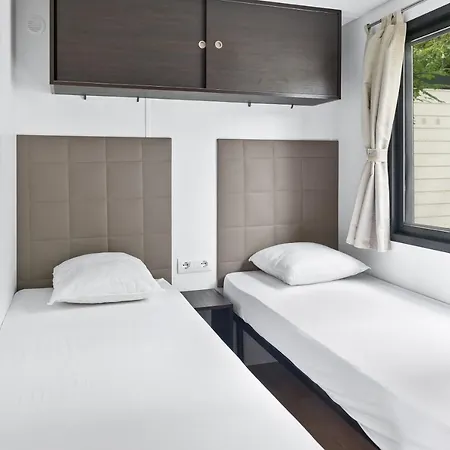 Mobile Homes Zaton Vacanceselect 4*