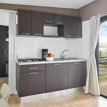 منتزه العطل Mobile Homes Zaton Vacanceselect